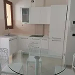 Sole Apartment *