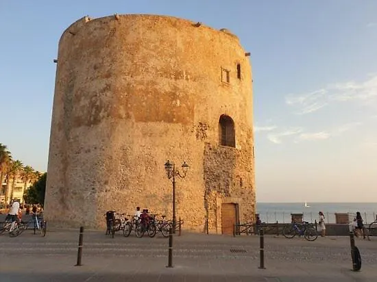 Sole アパート アルゲーロ